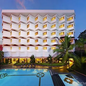 5* Hotel The Gateway Road,